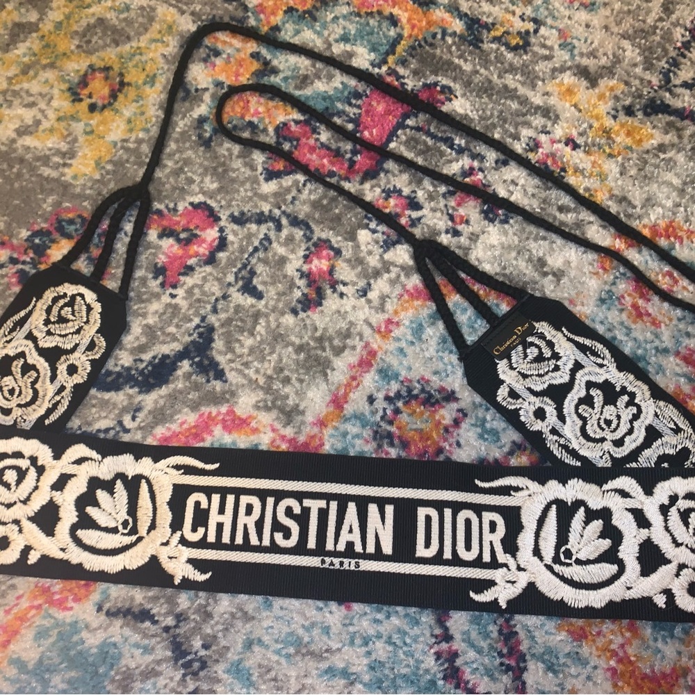 Christian Dior Mexican Flower Belt